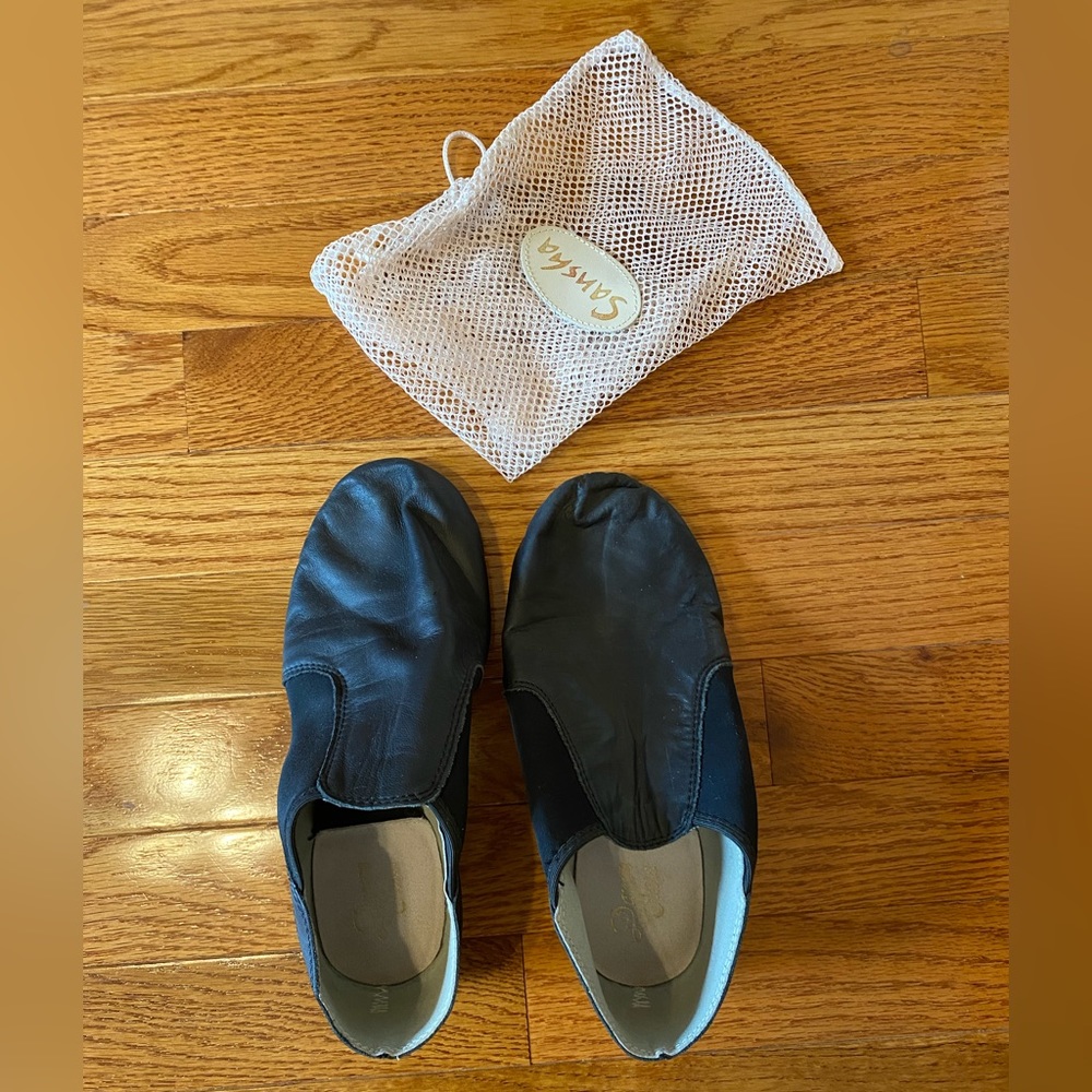 Jazz and lyrical dance shoes size 9